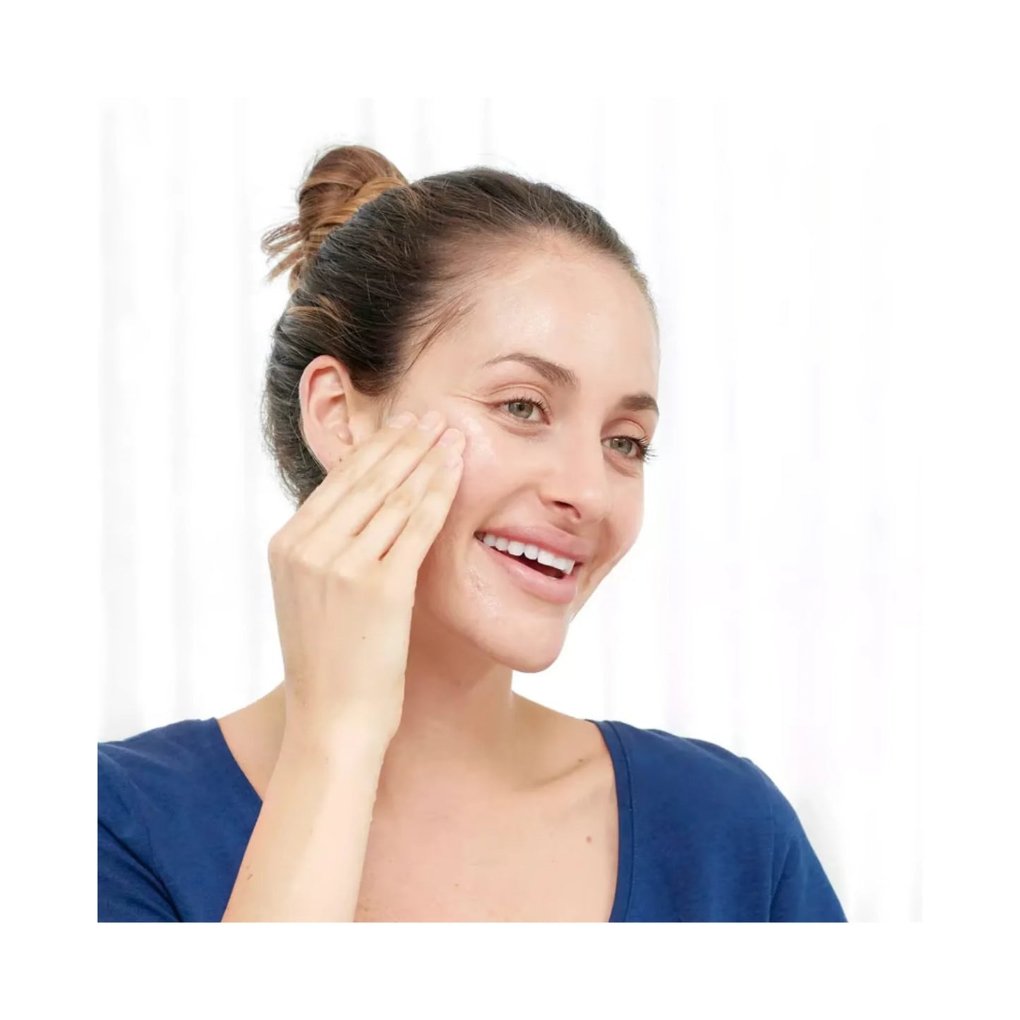 Cetaphil Gentle Skin Cleanser for Normal to Dry Skin with Glycerin, Vitamins B3 & B5 237ml